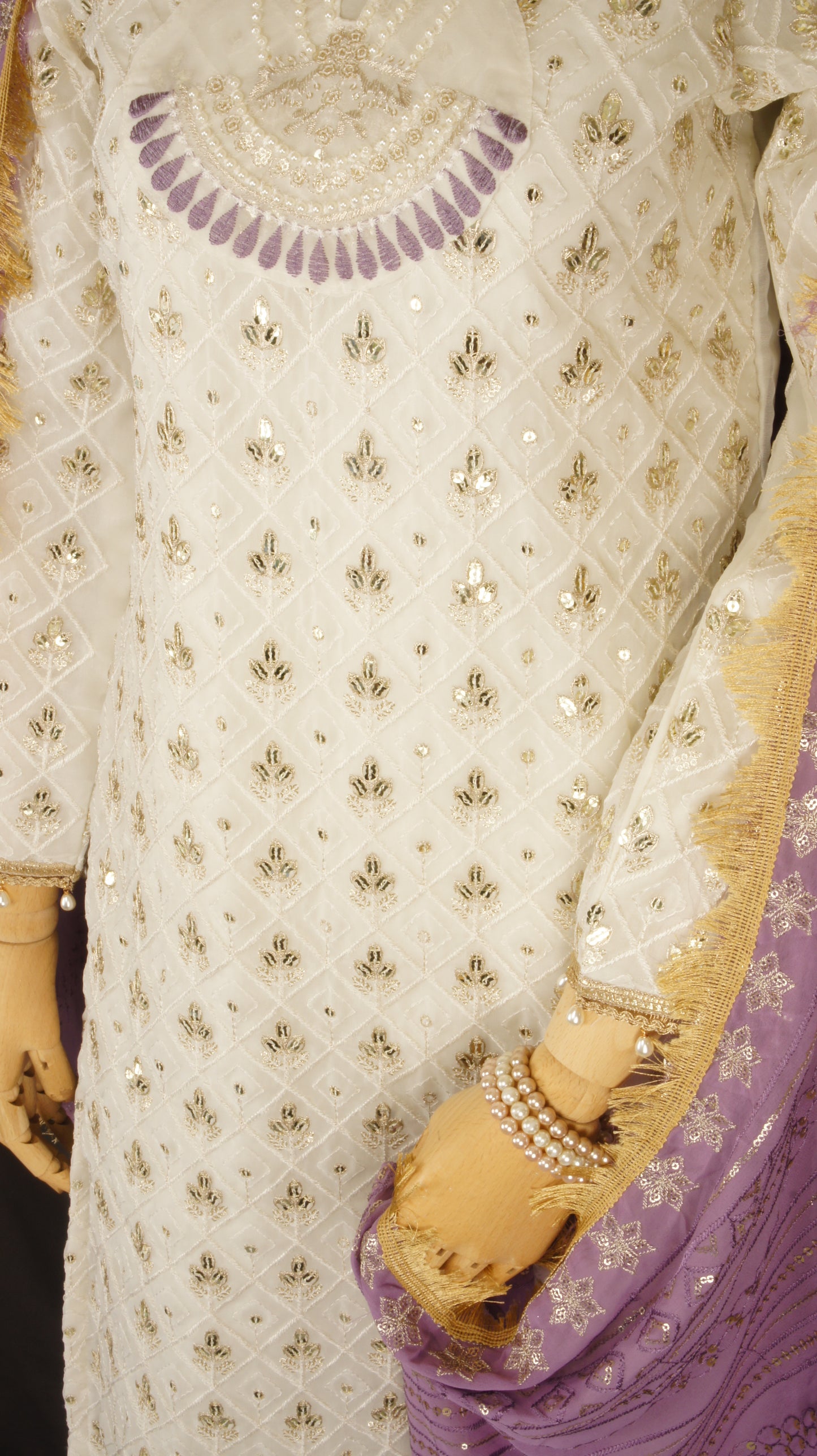 Royal Pearl Elegance