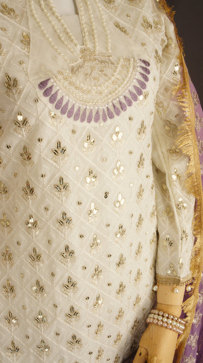 Royal Pearl Elegance
