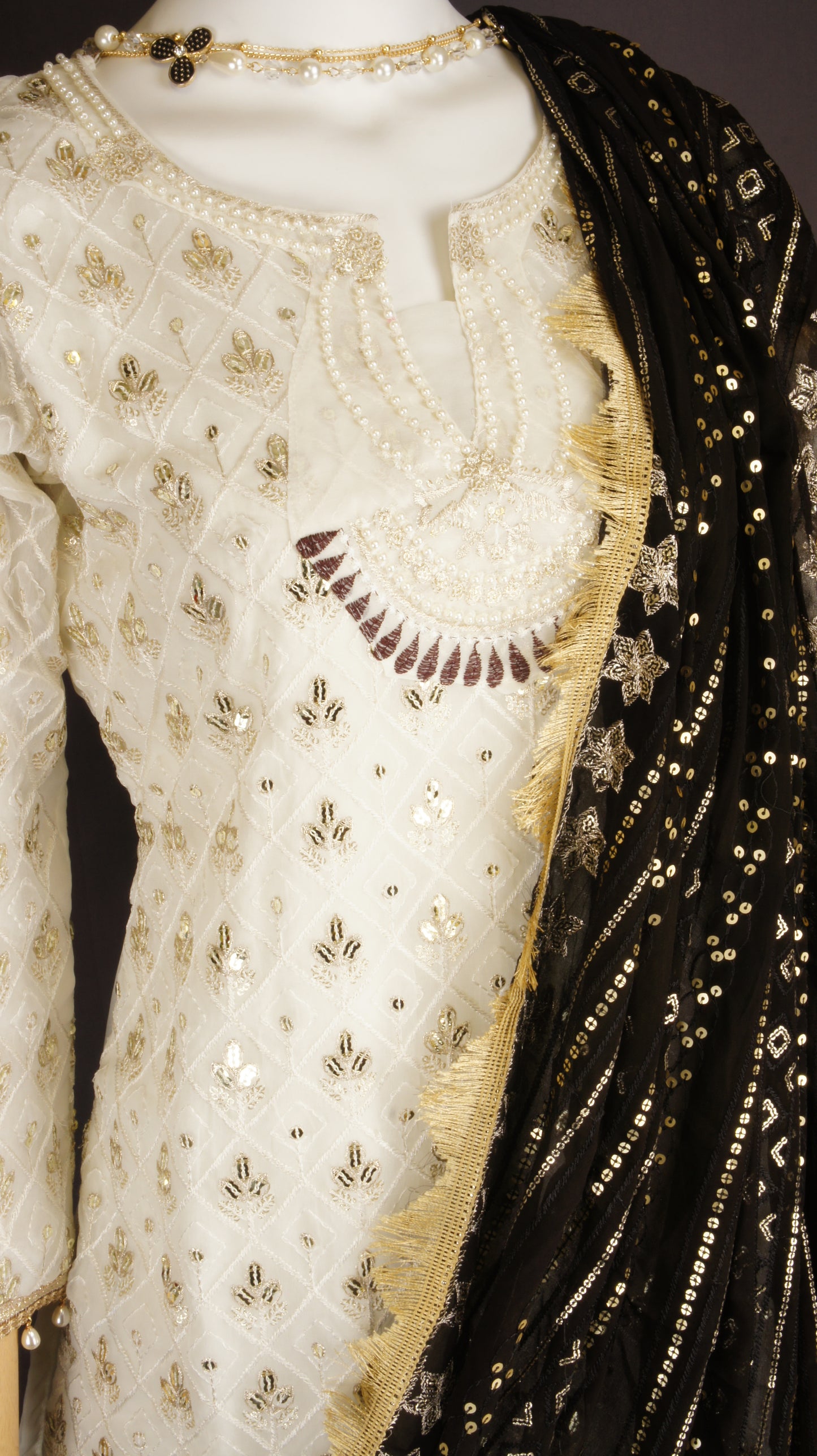 Royal Pearl Elegance